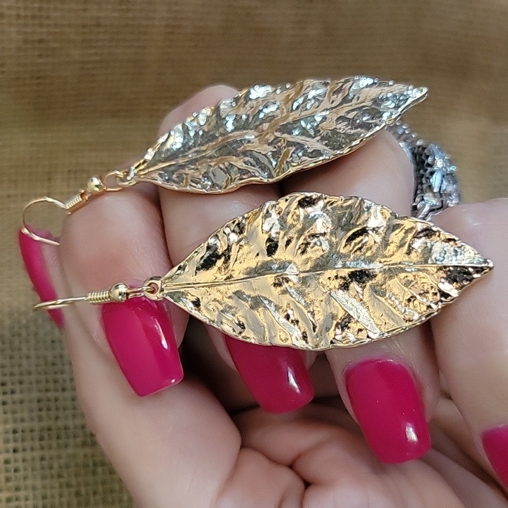 Gold Leaf Earrings - Picture 4 of 7